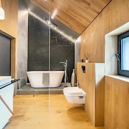 Luxury Lesna Vila *