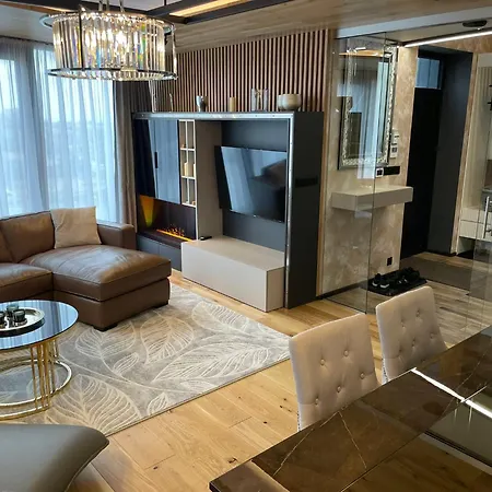Luxury Lesna